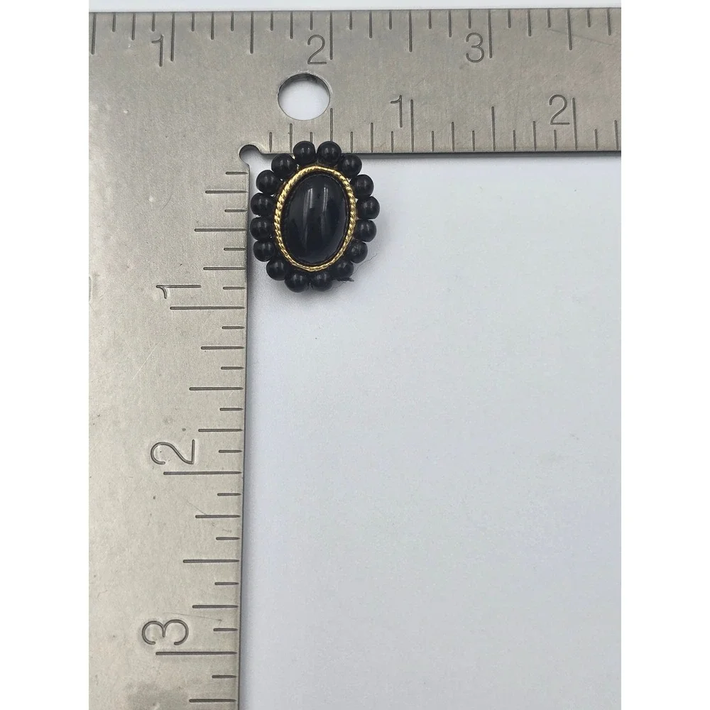 Vintage Black‎ Cabochon Gold Tone Clip On Earrings Beaded Oval Classic Style